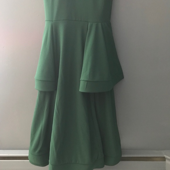 Stunning Evening gown or Prom dress! - Picture 3 of 5